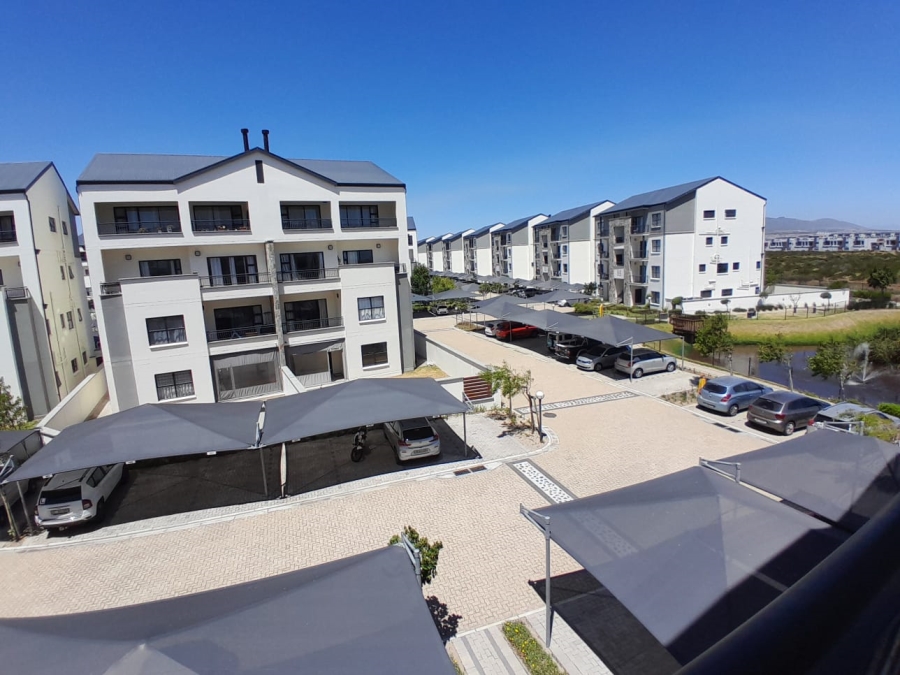 To Let 1 Bedroom Property for Rent in Sandown Western Cape